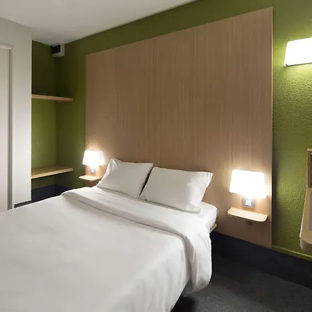 Sud Porte D'espagne Hotel 2*