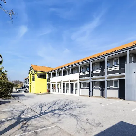 Sud Porte D'espagne 2* 佩皮尼昂