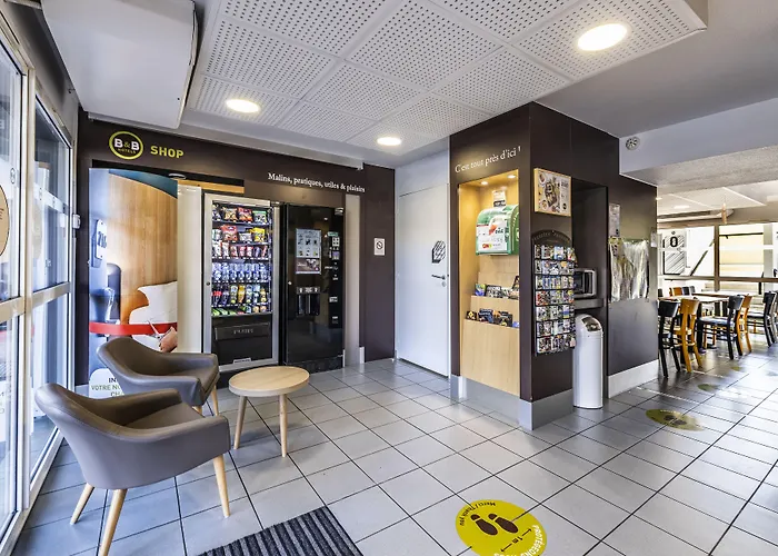 Sud Porte D'espagne Otel